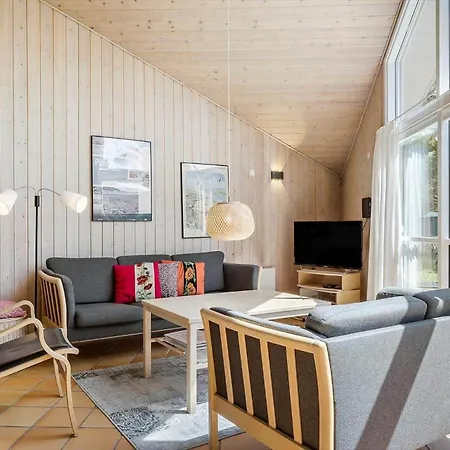 2400-romo-gertrud-rasksvej-5 *